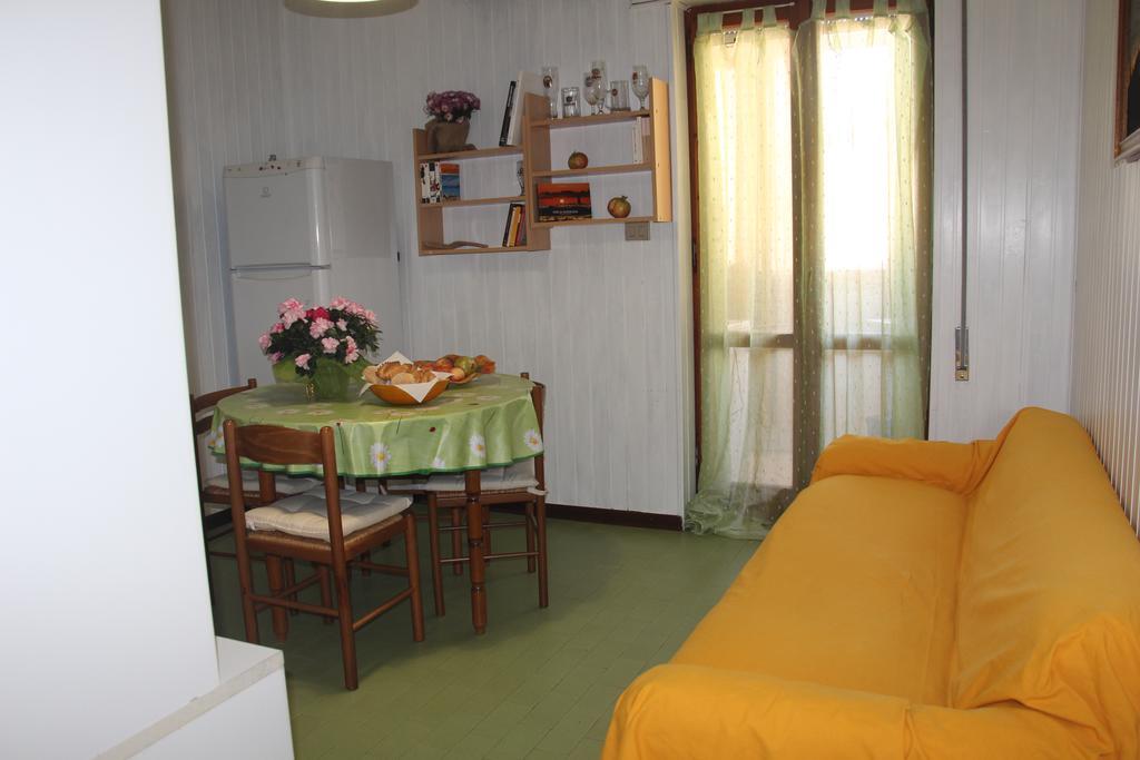 Gottardo Bed & Breakfast มอนเซร์ราโต ภายนอก รูปภาพ
