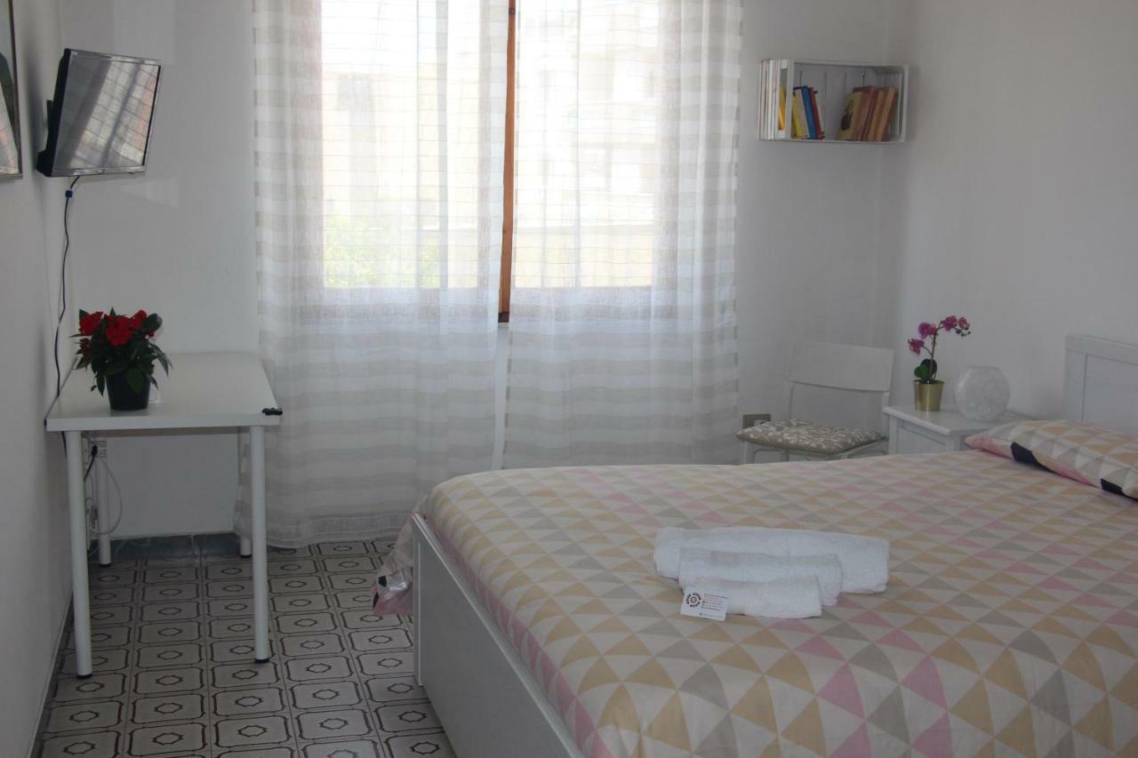 Gottardo Bed & Breakfast มอนเซร์ราโต ภายนอก รูปภาพ